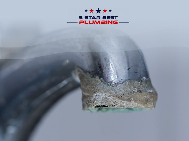 A faucet tip thick with limescale | 5 Star Best Plumbing